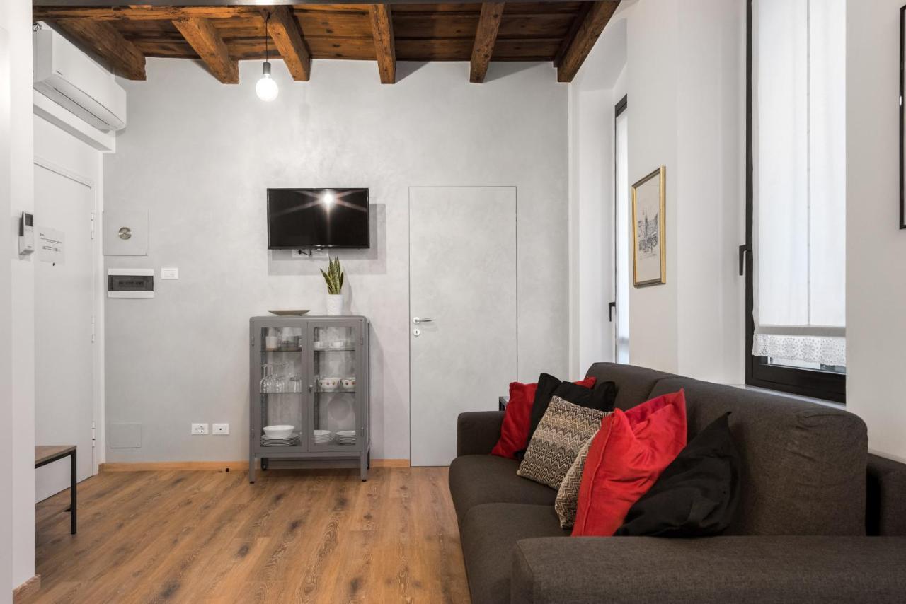 ヴェローナFlats4Rent Casa Di Teaアパートメント エクステリア 写真