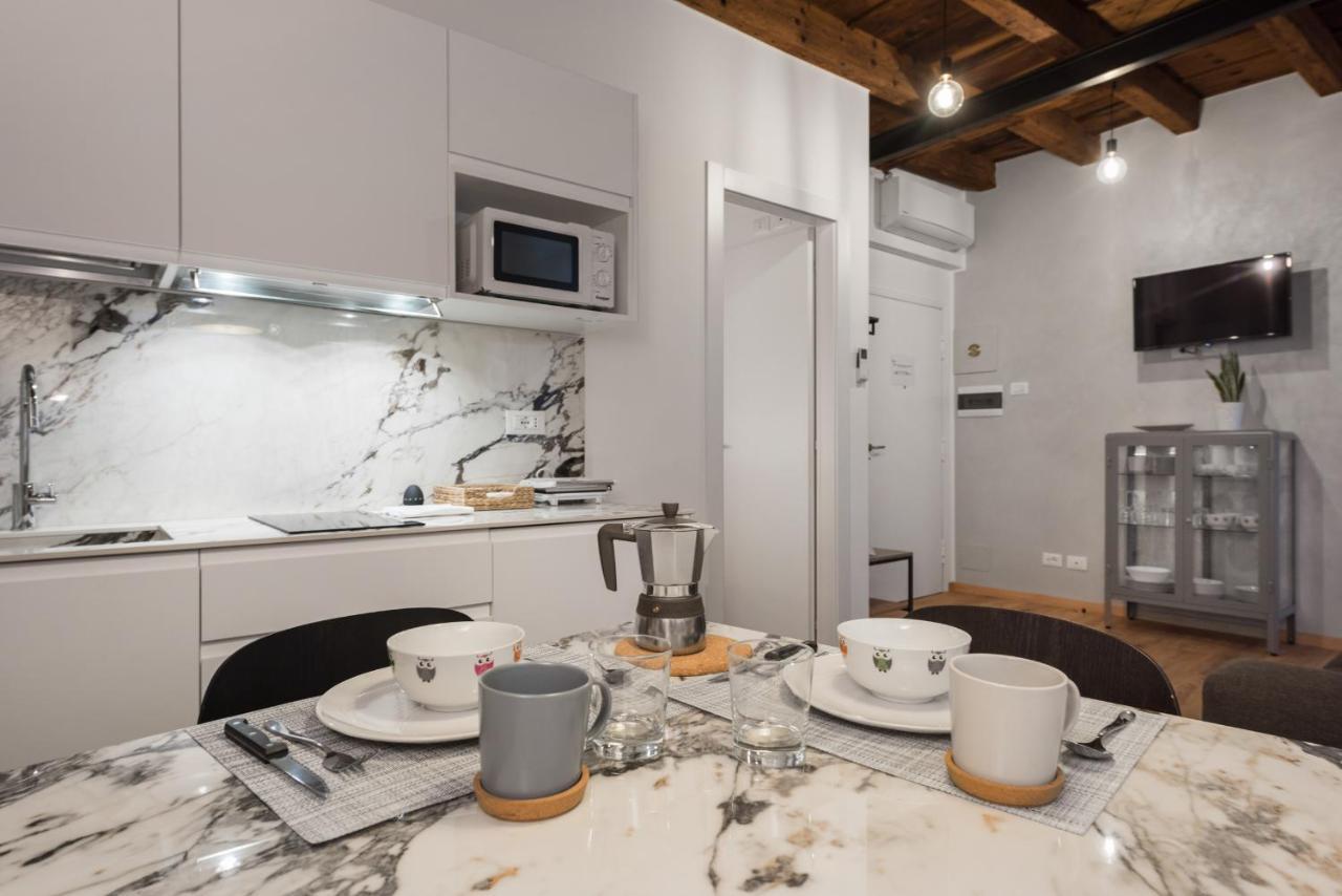 ヴェローナFlats4Rent Casa Di Teaアパートメント エクステリア 写真