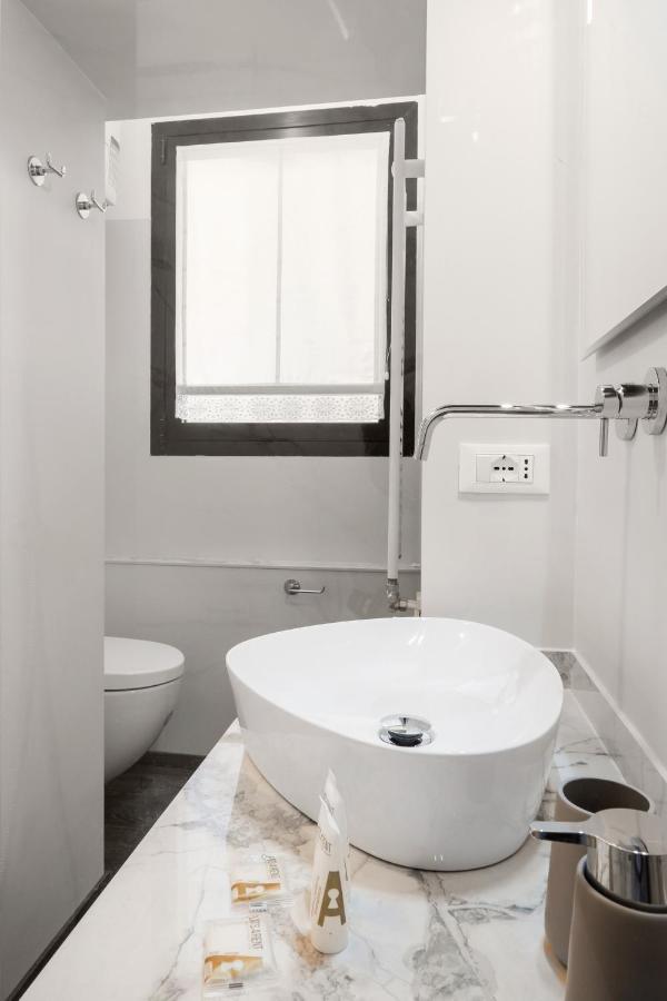 ヴェローナFlats4Rent Casa Di Teaアパートメント エクステリア 写真