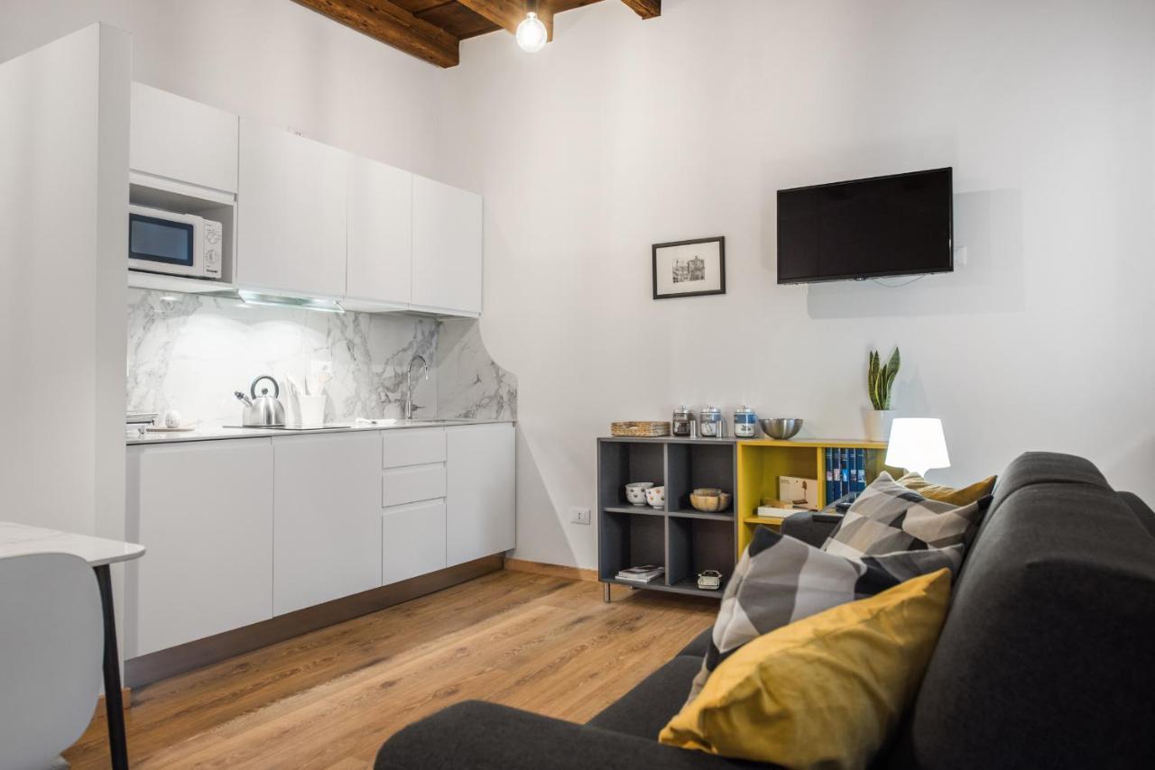 ヴェローナFlats4Rent Casa Di Teaアパートメント エクステリア 写真
